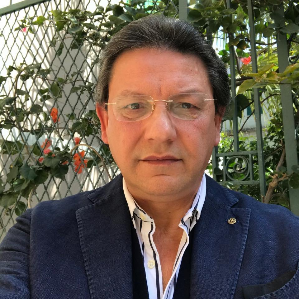 San Filippo: Totaro "Ecco dove si trovano le scalinate della Passeggiata a Mare" 3 Salvatore Totaro