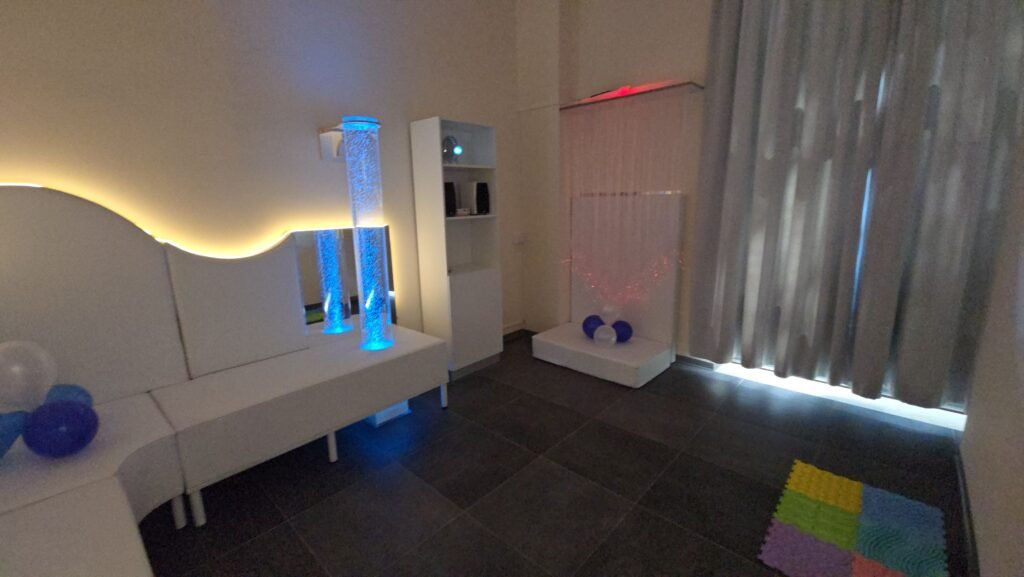 Sanità e assistenza: inaugurato stamani il primo Centro Diurno per autistici di Messina, grande risultato della sinergia Asp e Comune di Messina. 5 Inaugurazione centro diurno autismo