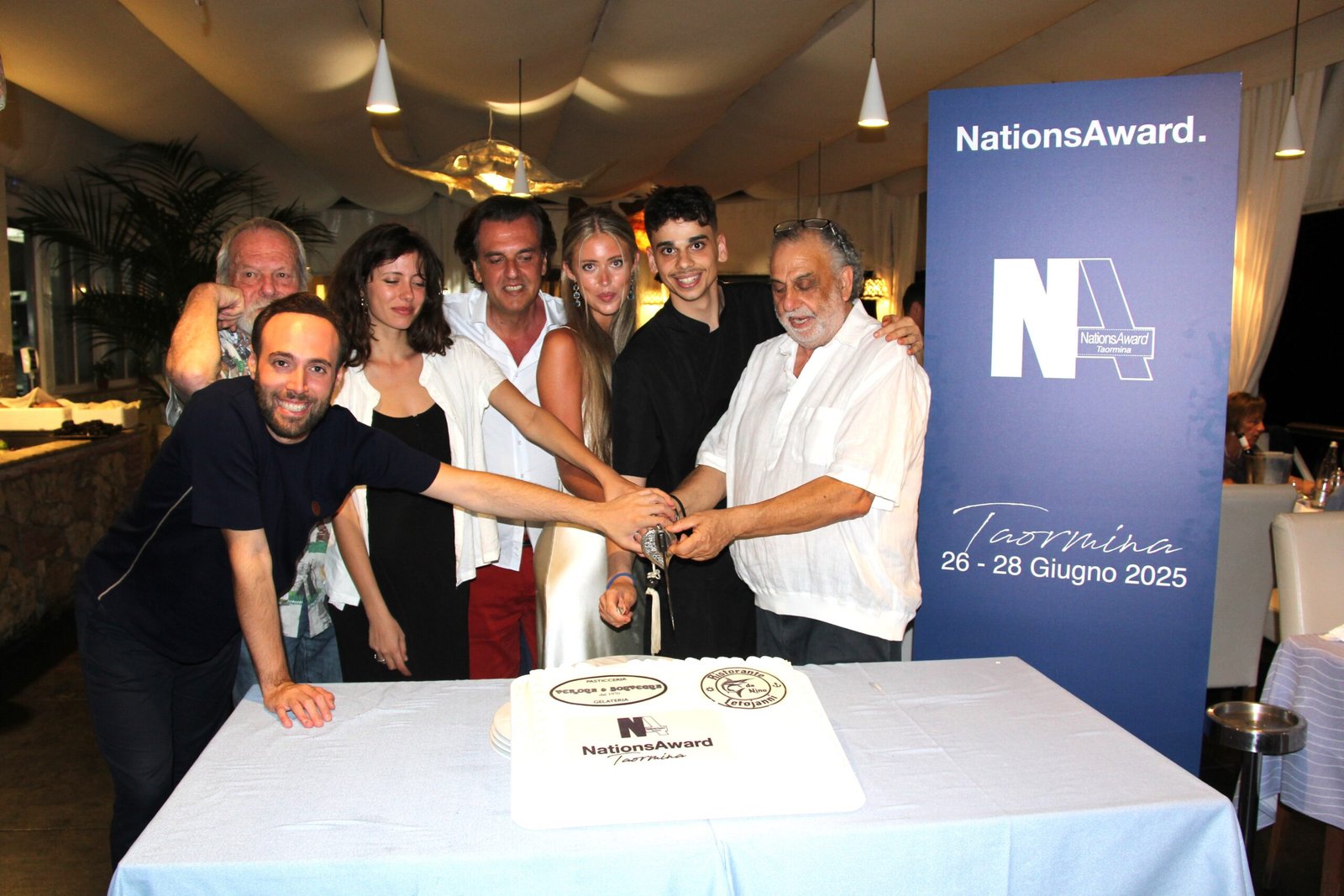 Cena finale con Terry Gilliam nel ristorante Da Nino a Letojanni