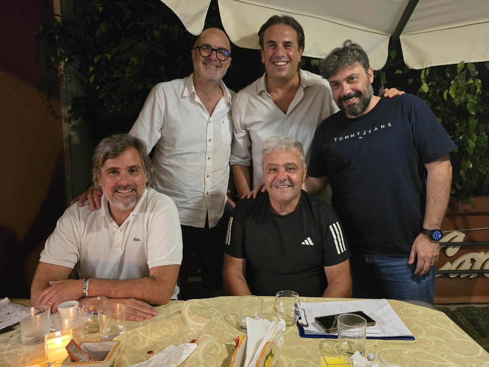 Pippo Sidoti con i dirigenti Donia, Vita, Mazzù e Frassica
