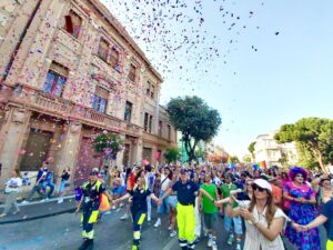 Stretto Pride: Messina si colora di nuovo di arcobaleno 23 Stretto Pride 2025