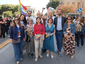 Stretto Pride: Messina si colora di nuovo di arcobaleno 32 Stretto Pride 2025