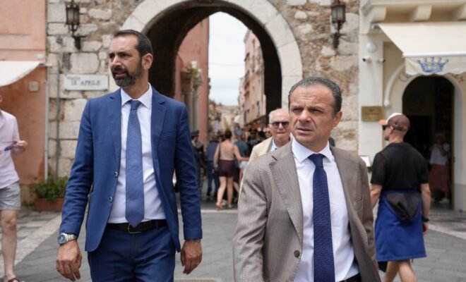 Voce di Sicilia 49 voce di Sicilia