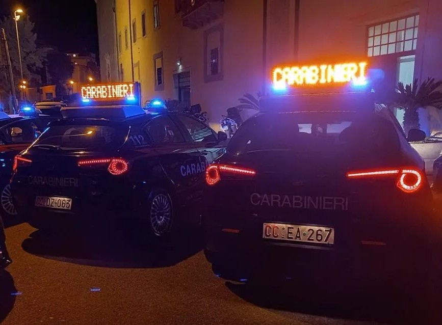 MILAZZO - 18 denunce, 8 giovani segnalati quali assuntori di droghe. Una persona trovata ubriaca alla guida. 1 carabinieri milazzo