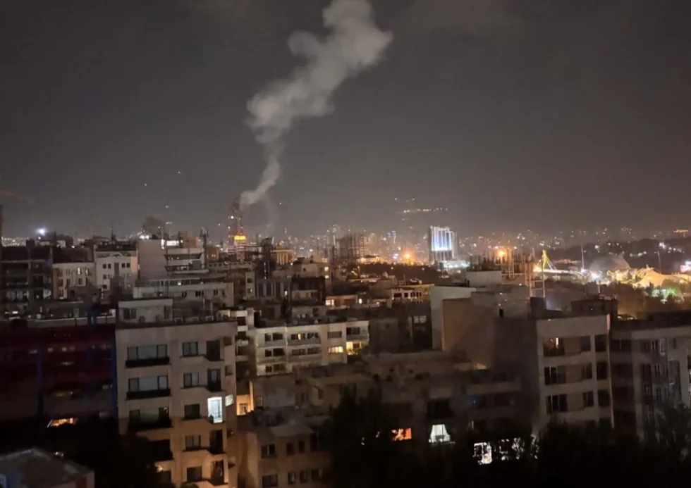 Escalation in Medio Oriente: raid israeliano sull'Iran. Colpito il sito nucleare di Natanz, uccisi alti funzionari 1 Iran under attack