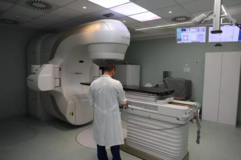 Liste attesa, 4 milioni di italiani rinunciano a visite o esami 1 Liste attesa, 4 milioni di italiani rinunciano a visite o esami