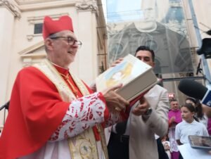 santantonio processione carro 25
