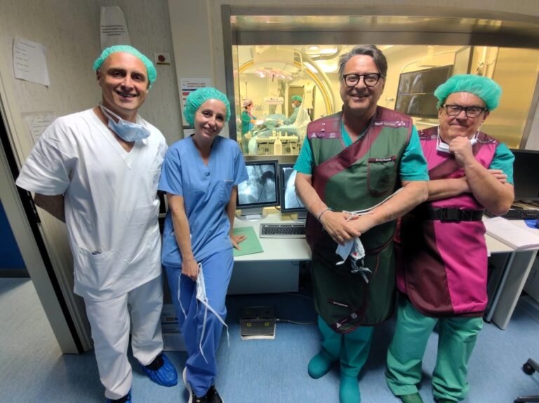 Intervento eccezionale salvavita all’ospedale Taormina su sessantenne
