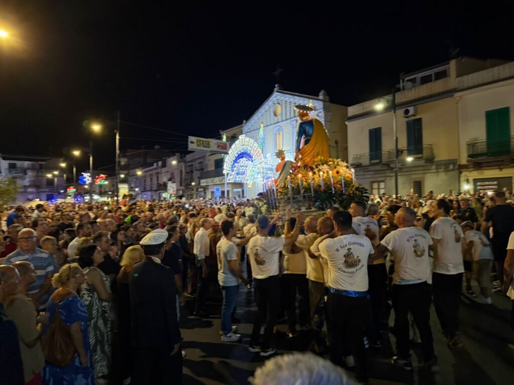 Spadafora, un fiume di folla per San Giuseppe: successo per la festa patronale 12 1000214799