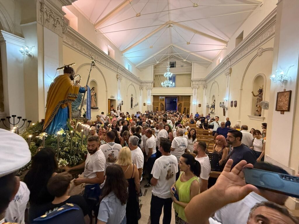 Spadafora, un fiume di folla per San Giuseppe: successo per la festa patronale 3 1000214884