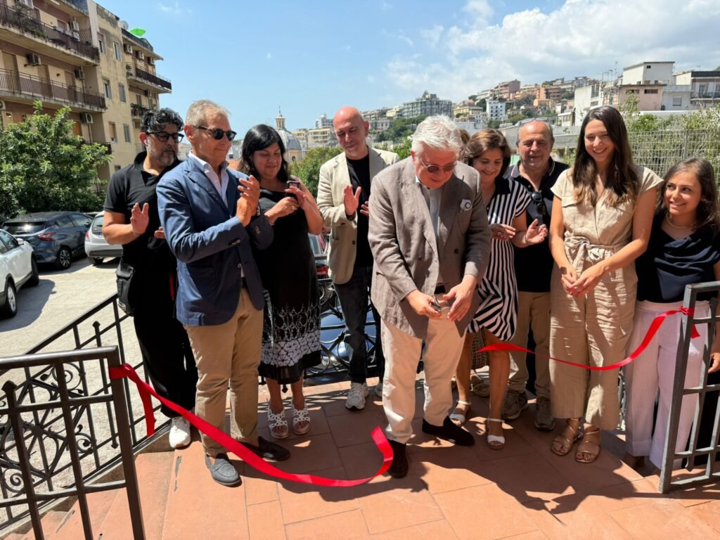 Inaugurazione Centro per dipendenze patologiche, in particolare Crack, da parte dell’Asp. 3 Inaugurazione asp anti crack