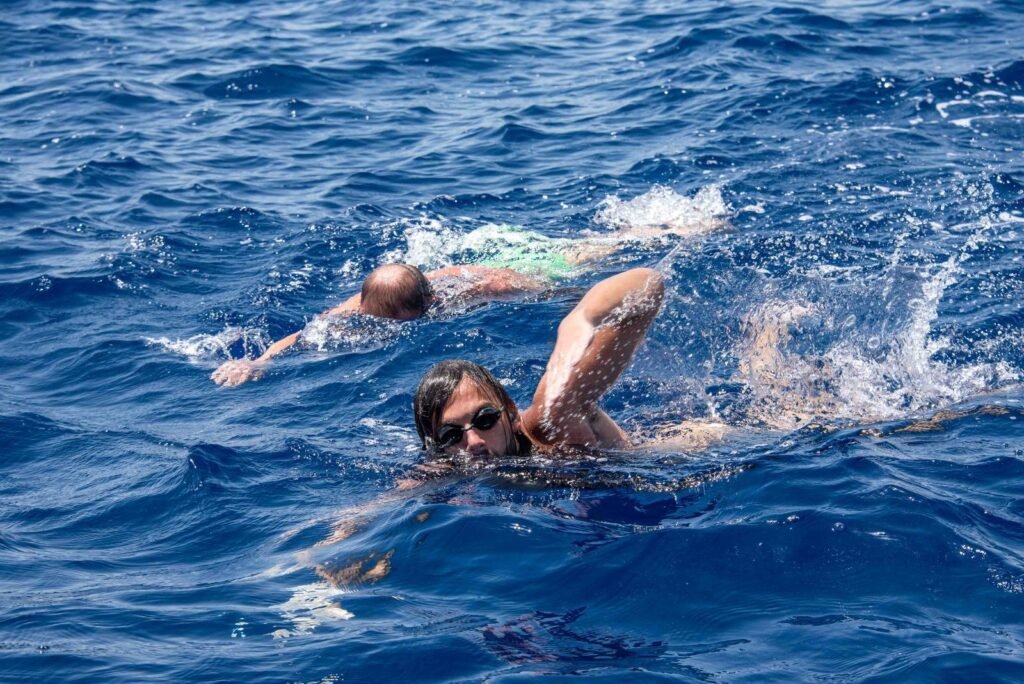 Traversata dello Stretto di Messina a nuoto e a vela per gli atleti del GSPD 4 PHOTO 2025 07 21 18 35 13