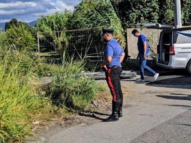 Trovato cadavere dentro a un sacco a Milazzo 3 carabinieri omicidio