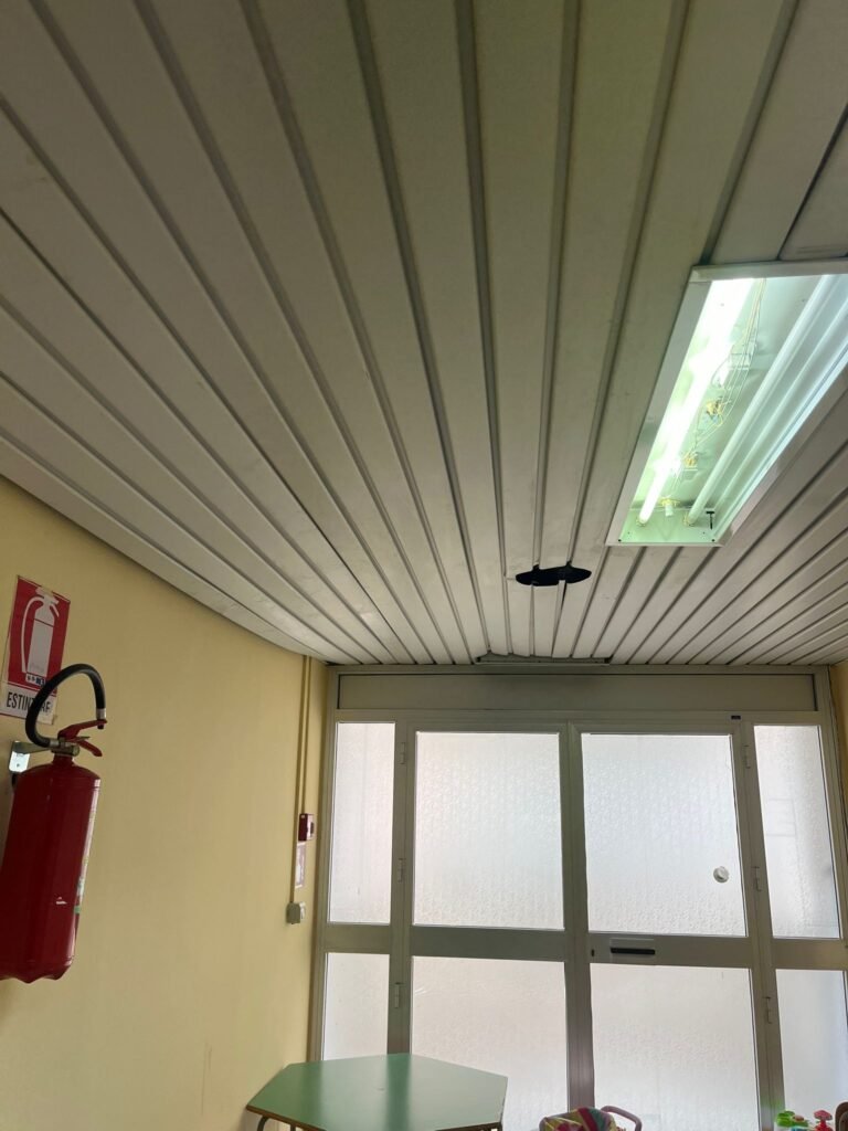 Policlinico, degrado al Pronto Soccorso Pediatrico? La denuncia di un genitore: "Sporcizia e condizionatori senza protezione" 16 Policlinico, degrado al Pronto Soccorso Pediatrico