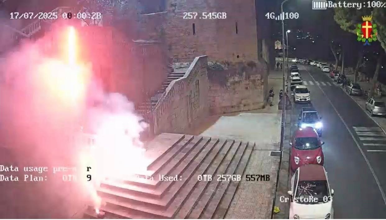 Botti e Inciviltà a Cristo Re, il Comune non ci sta: "Tolleranza zero, i responsabili saranno denunciati" 6 fuochi a cristo re abusivi