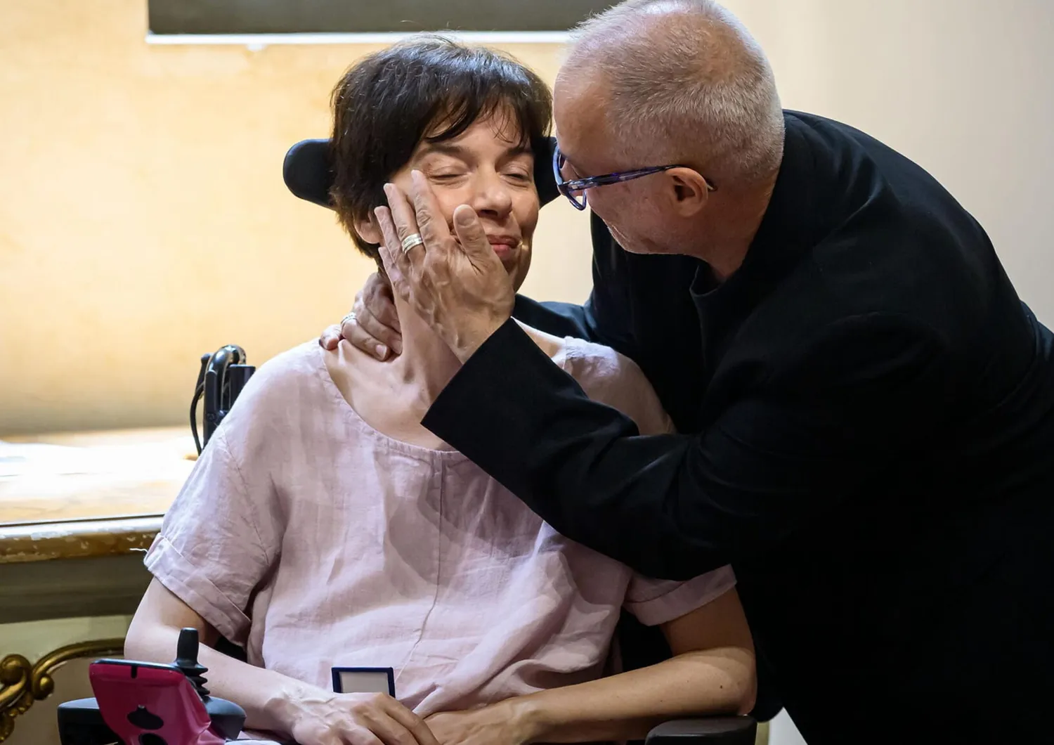 Suicidio assistito, Laura Santi è morta: si è autosomministrata il farmaco in casa 4 laura santi2