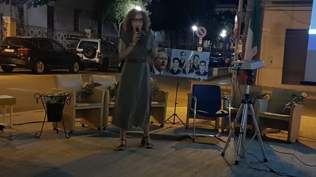 “Donne a Confronto” a Melito Porto Salvo commemora Emanuela Loi 7 “Donne a Confronto” a Melito Porto Salvo