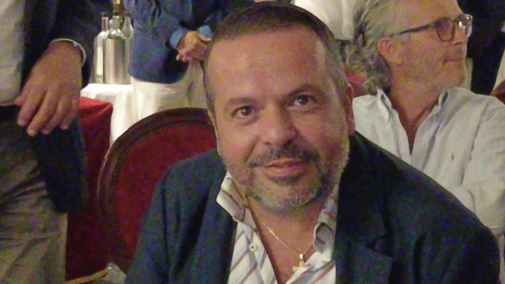 Mercato Muricello: Box chiusi e calura insopportabile, il grido d'aiuto dei commercianti e l'intervento di Gioveni (FdI) 3 libero gioveni