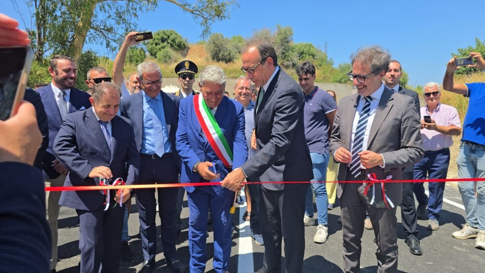 Spadafora, riapre il viadotto per San Martino: fine di un'odissea lunga 5 anni 1 20250808 125043