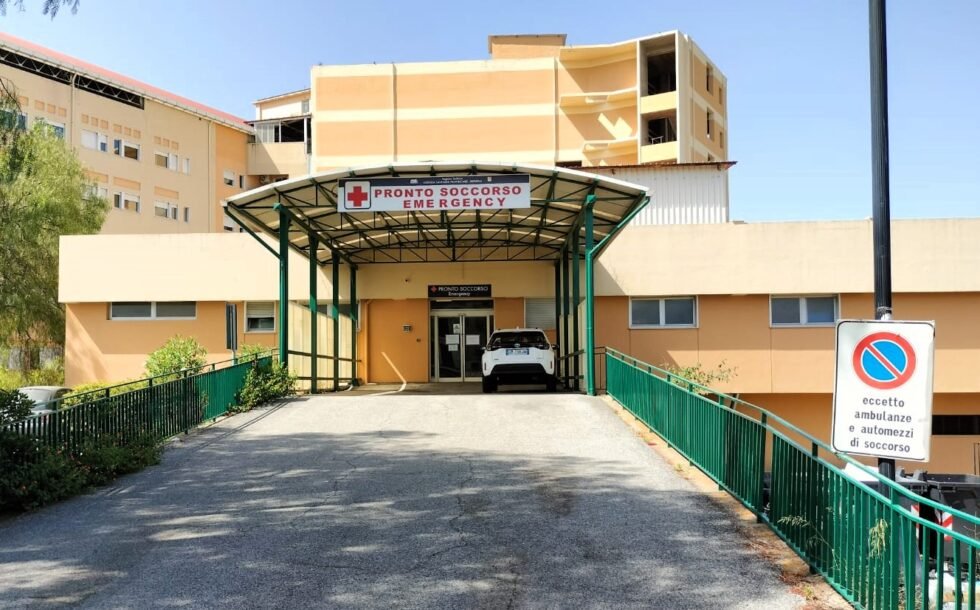 Riapertura del pronto soccorso dell’ospedale di Barcellona Pozzo di Gotto 1 PHOTO 2025 07 29 13 32 05