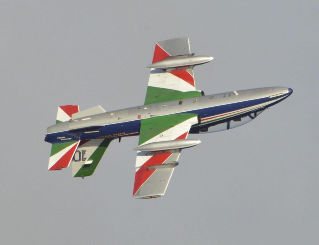 Messina, prove generali dell'Airshow: un elicottero con il Tricolore apre le danze nei cieli dello Stretto 37 WhatsApp Image 2025 08 02 at 18.44.371