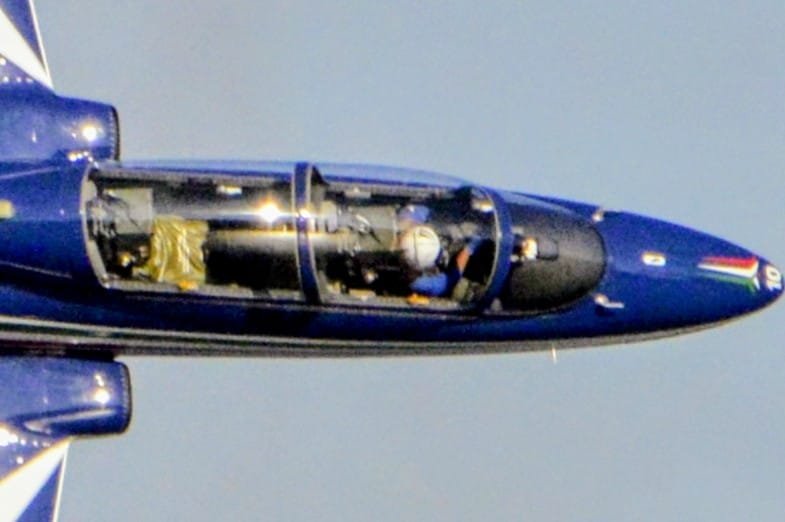 Messina, prove generali dell'Airshow: un elicottero con il Tricolore apre le danze nei cieli dello Stretto 28 WhatsApp Image 2025 08 02 at 18.52.27