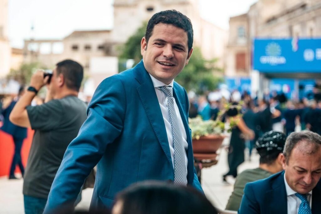 Il bollettino giudiziario di Fratelli d'Italia in Sicilia: dopo Pisano l'elenco si allunga. E la giunta Schifani finisce in ostaggio all'Ars 3 galvagno fb5