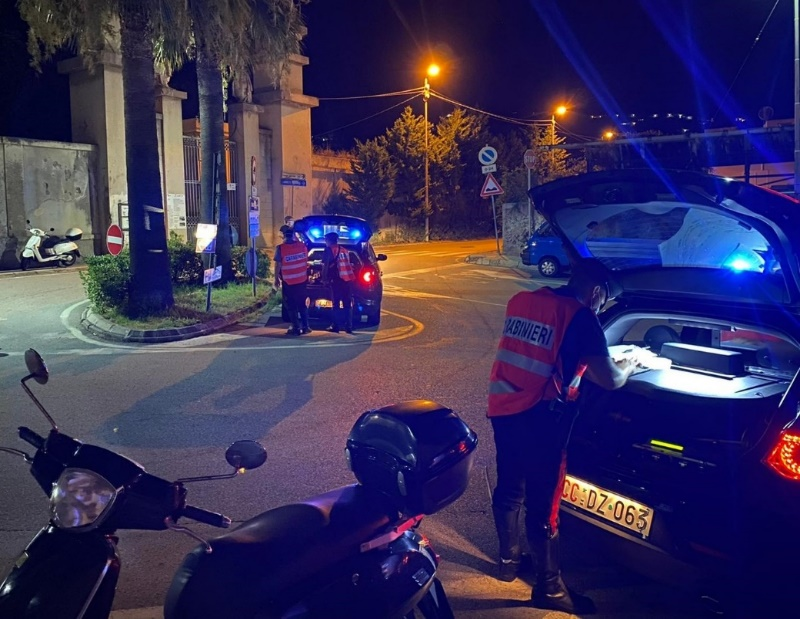 Carabinieri eolie controlli