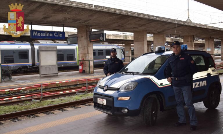 MESSINA - SOSPETTATA DI FURTO: LA POLIZIA DI STATO LA RINTRACCIA A BORDO TRENO E RECUPERA LA REFURTIVA