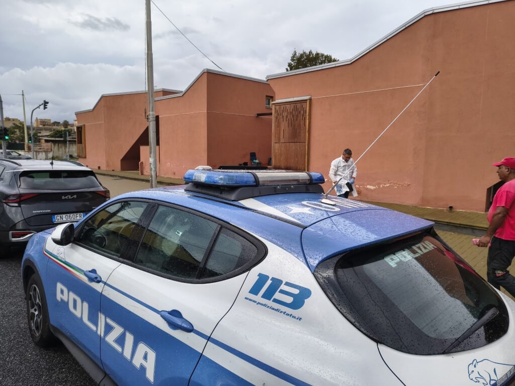 Fondo Saccà: anziano trovato morto in casa 3 1000250324
