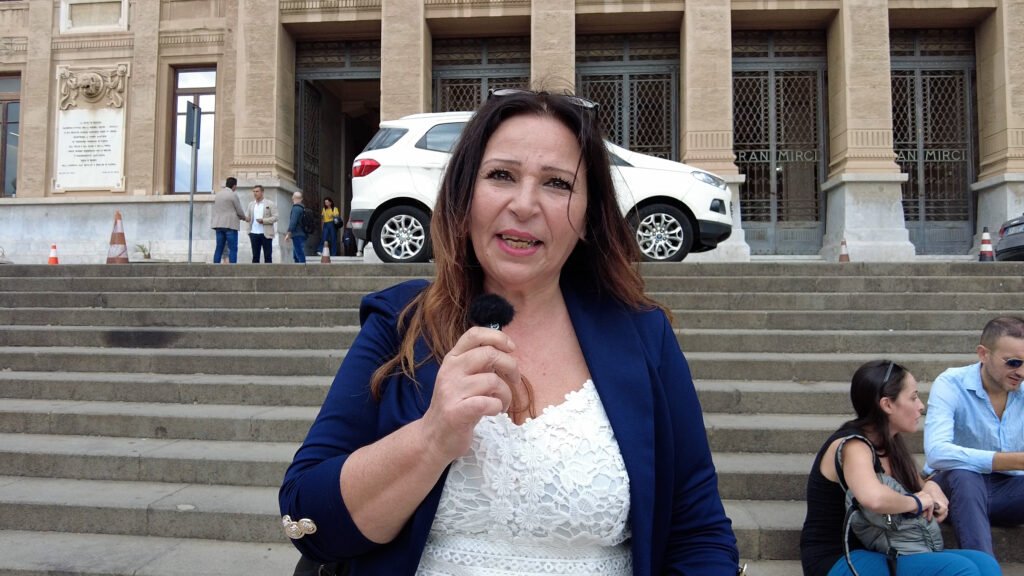 VIDEO - Messina, Home ed ERP - La guerra tra poveri per il click day e lo spettro dei fondi PINQUA: 900 famiglie appese al filo di un fallimento annunciato 3 bando home ed erp