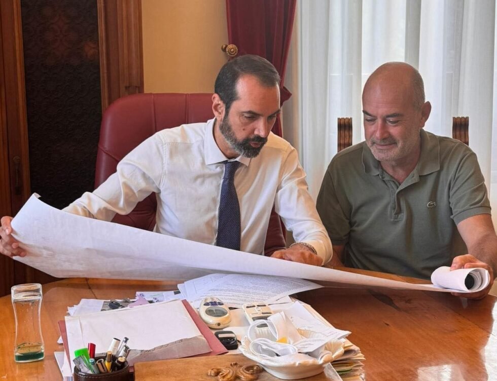 Le strade di Messina: Una toppa da Sei Milioni... di debiti. Ma... che fine hanno fatto i fondi già disponibili? 1 basile mondello