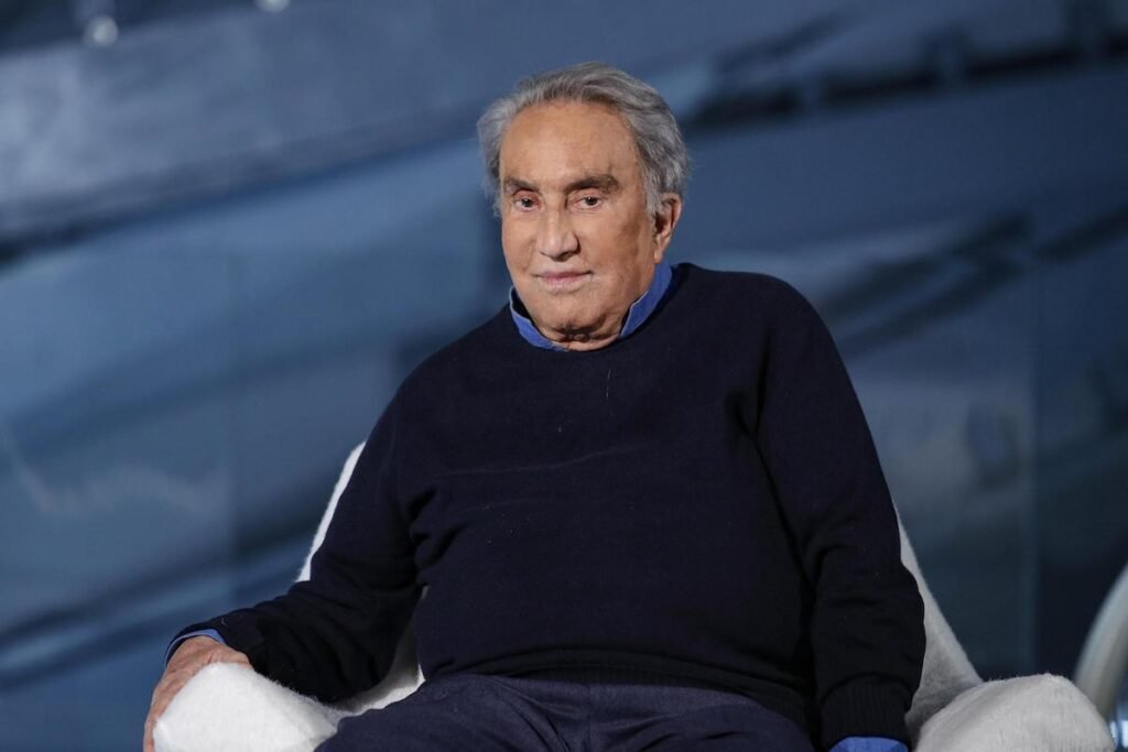 Addio a Emilio Fede, un pezzo di storia (e di liti) della TV italiana 3 emilio fede ricoverato