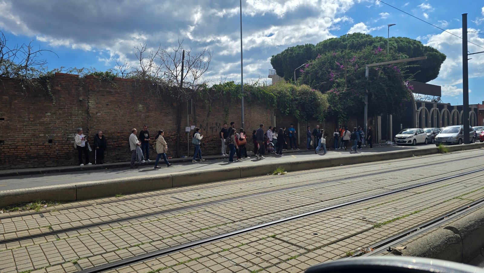 20251009 124311 scaled