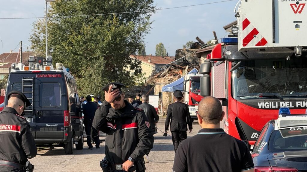 VIDEO - CORDOGLIO PER I CARABINIERI UCCISI, E PER LA MORTE ASSURDA DI PAOLO TAORMINA. MUSOLINO: "LO STATO NON PUÒ ARRETRARE DAVANTI ALL'ILLEGALITÀ" 2 883dff4e 28f4 45b6 8212 15a04f2e79d4