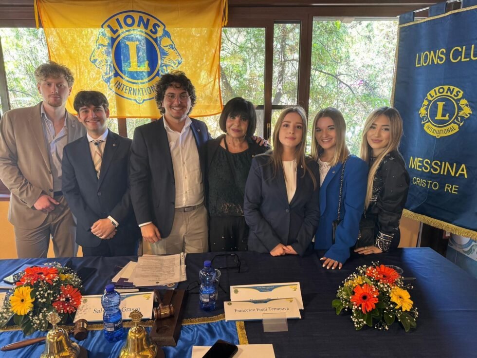"No al trasferimento dell'Archivio": la mobilitazione del Leo Club Messina 1 IMG 20251013 WA0017