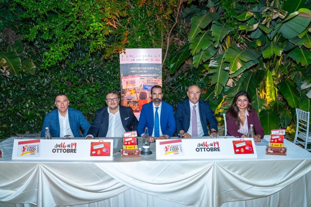 La VII edizione del Messina Street Food Fest: tutte le tappe di un viaggio indimenticabile tra sapori, musica e spettacolo 4 WhatsApp Image 2025 10 01 at 10.35.00