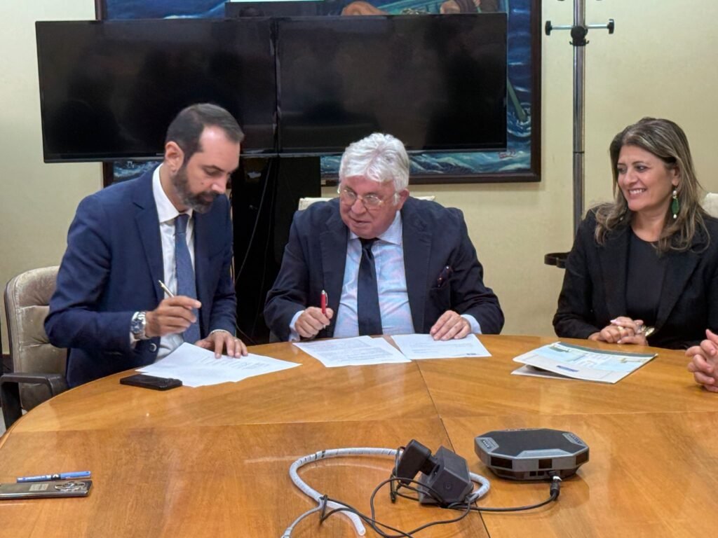 Sottoscritto protocollo di intesa ed insediato il Comitato per la partecipazione delle Case di Comunità dell’Asp di Messina. 3 WhatsApp Image 2025 10 01 at 12.00.51