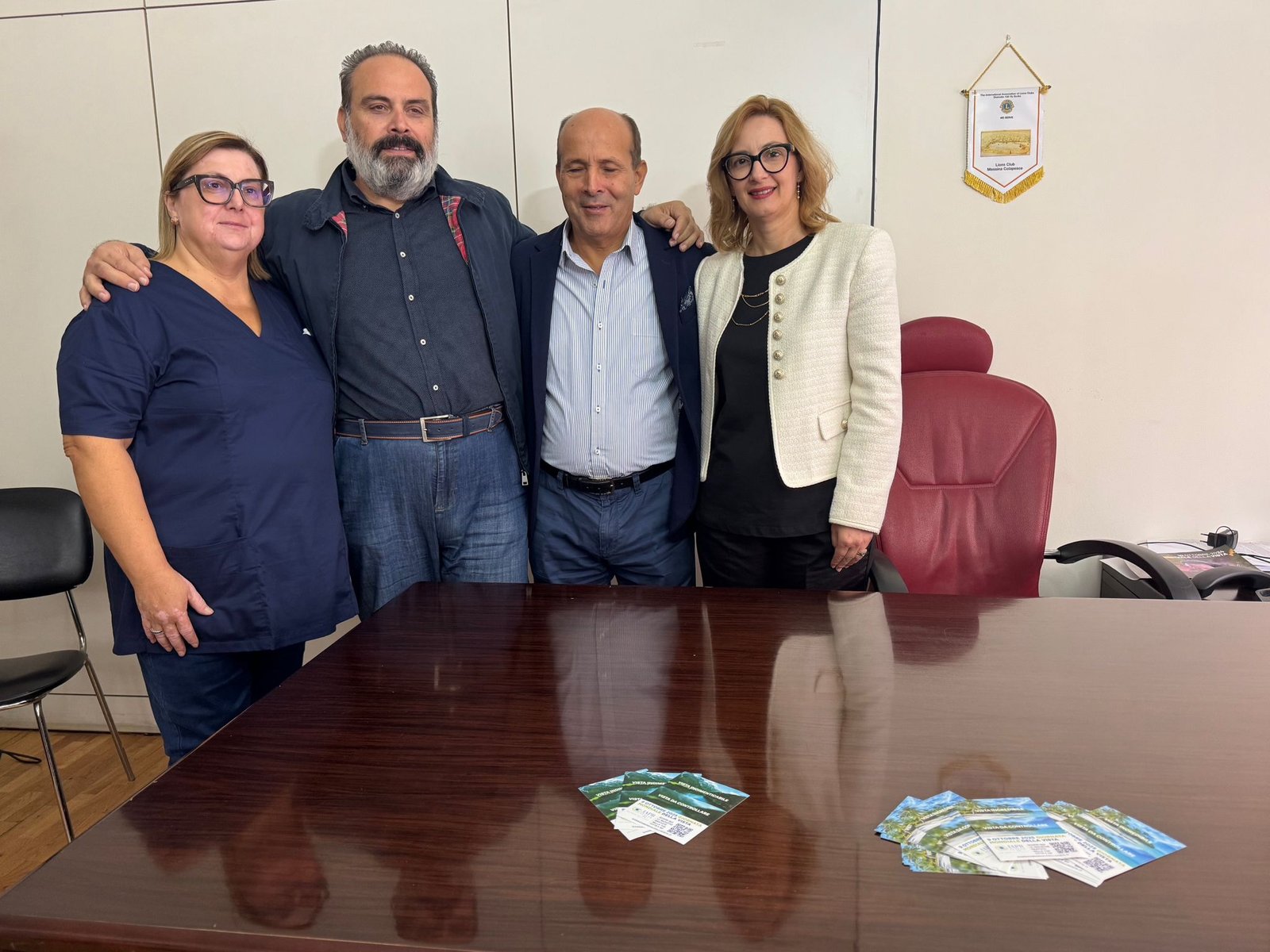 Tavolo da sinistra a destra, oculista Maria Briguglio; consigliere Orazio Gemelli; presidente dell'Uici Messina Costantino Mollica; vice presidente Uici Messina, Angelina Benvenga.