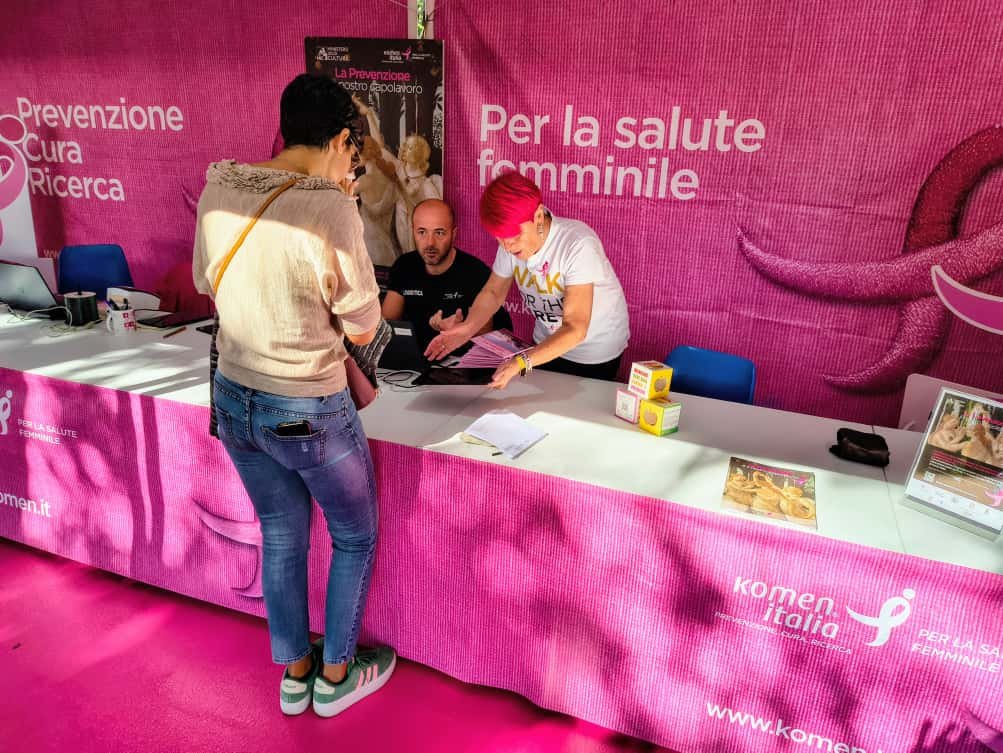Caronte & Tourist porta il Villaggio della Salute Komen a Messina: da oggi a Villa Dante tre giorni di visite, informazione e sensibilizzazione dedicati alla salute delle donne 4 Villaggio della Salute Komen a Messina