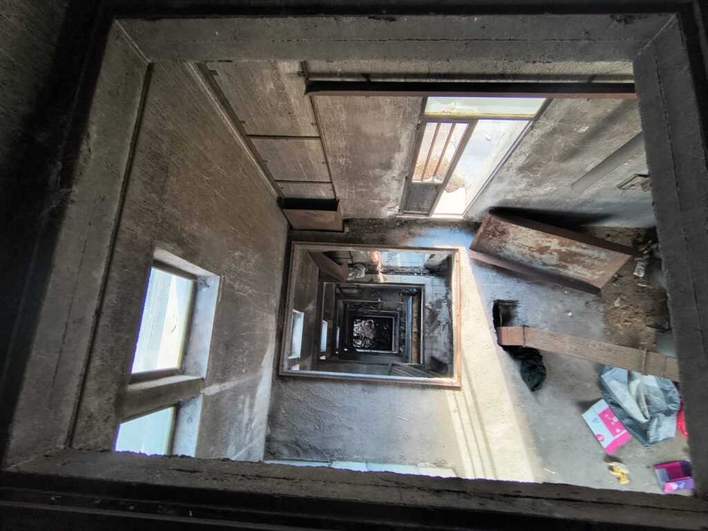 Demolizioni ex Silos, il colpo di scena: a Messina scoprono i senzatetto. 5 ex silos 94