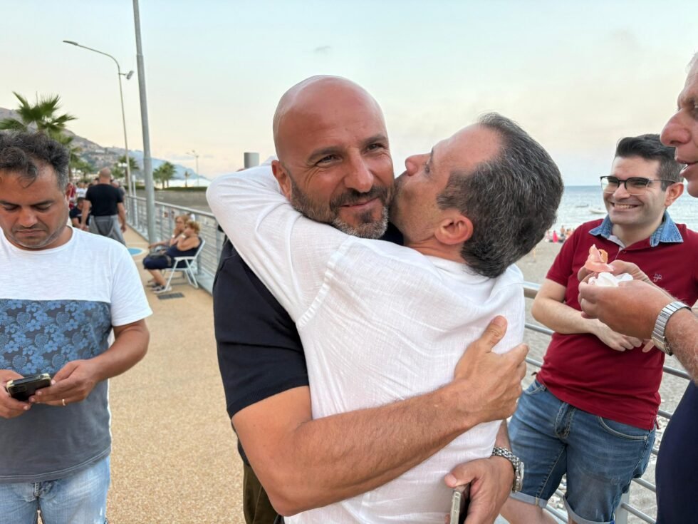 La beffa ai dirigenti del Comune di Messina: "Restituite parte delle indennità". Ma Puccio, unico pagato, non deve nulla 1 puccio de luca