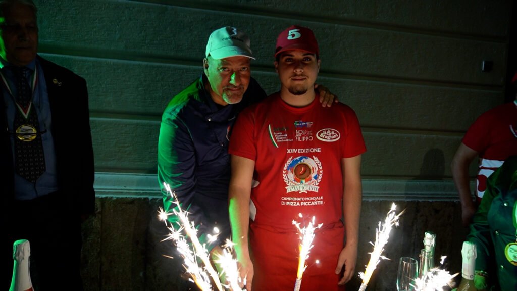 Dinastia Guarnera: Daniel conquista il Mondo sulle orme del padre Carmelo e della sorella Gresia. Eccellenza tutte messinesi 4 C1692.MP4.00 35 08 20.Immagine002