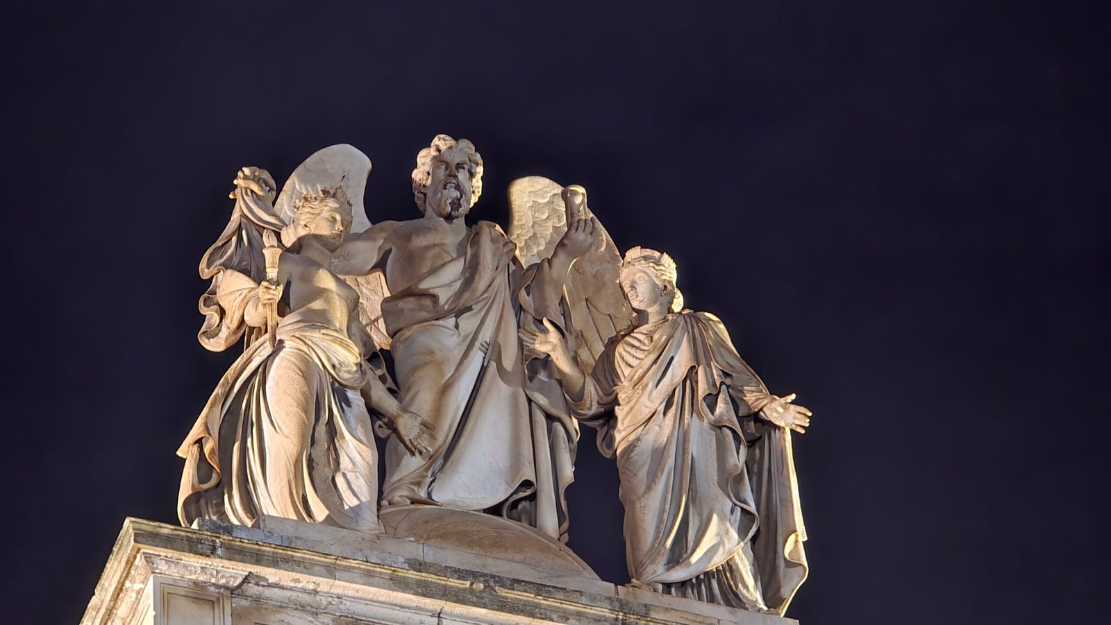 Notre Dame de Paris a Messina, martedì 6 ottobre la presentazione a Palazzo Zanca
