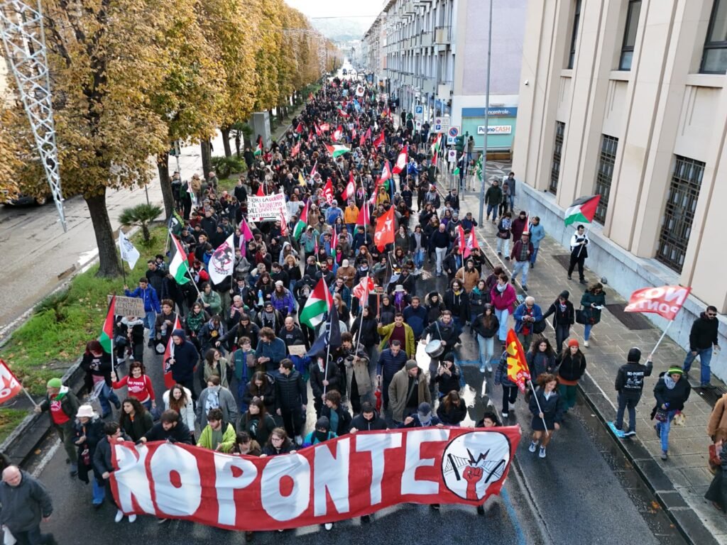 corteo no ponte schlein 24