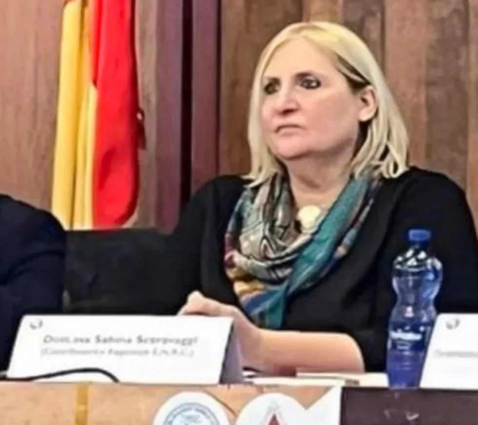 La Democrazia Cristiana storica "è completamente estranea ai fatti che vedono coinvolti Salvatore Cuffaro e Carmelo Pace". 1 scravaggi