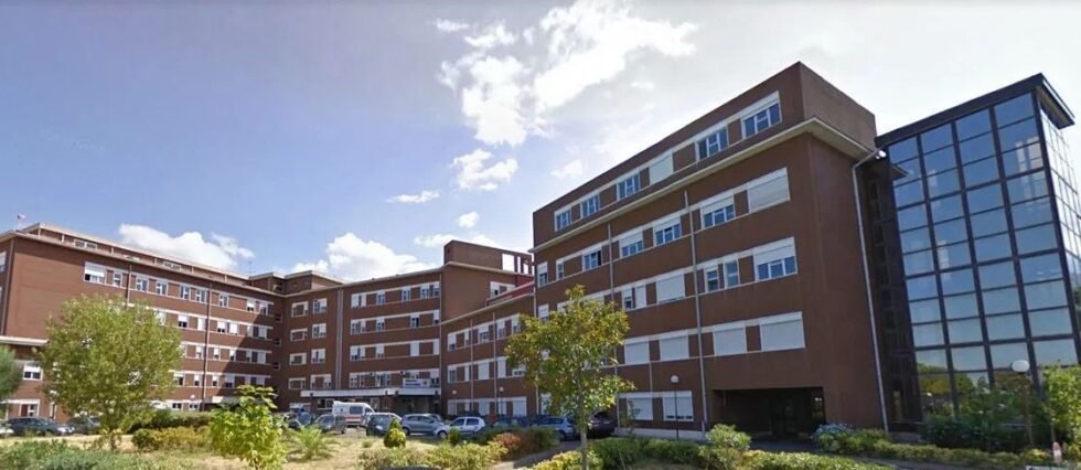 Operazione riuscita su neonata prematura di 600 grammi operata al cuore presso la terapia intensiva neonatale dell’ospedale “Barone Romeo” di Patti da equipe CCPM Taormina. 1 Barone Romeo Patti ospedale 1