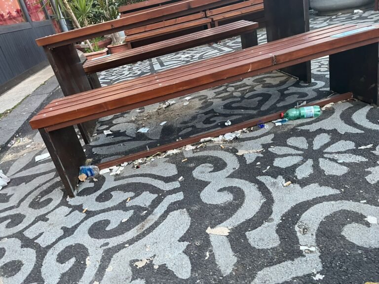 L’altra Messina dimenticata a Camaro: il degrado di Piazza Fazio. La città non è solo il centro