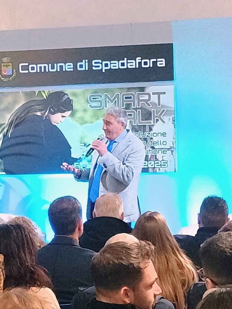 Smart Talk al Castello: Spadafora naviga tra Intelligenza Artificiale e consapevolezza digitale 3 WhatsApp Image 2025 12 06 at 18.01.29
