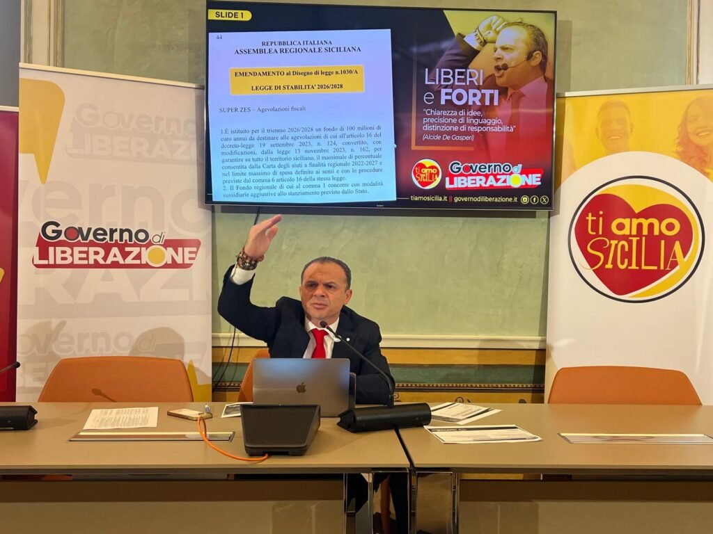 de luca governo liberazione cs